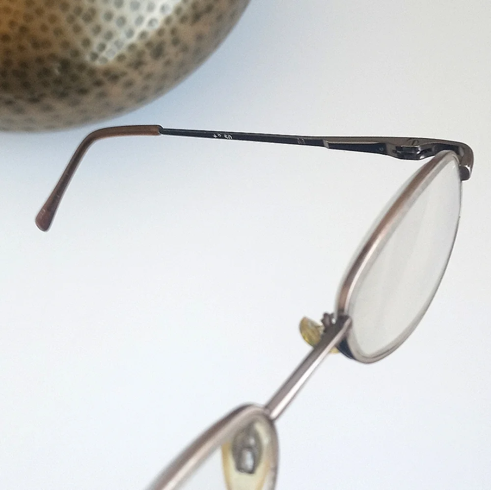 Vintage 90's Oval Bronzed Brown Reading Glasses